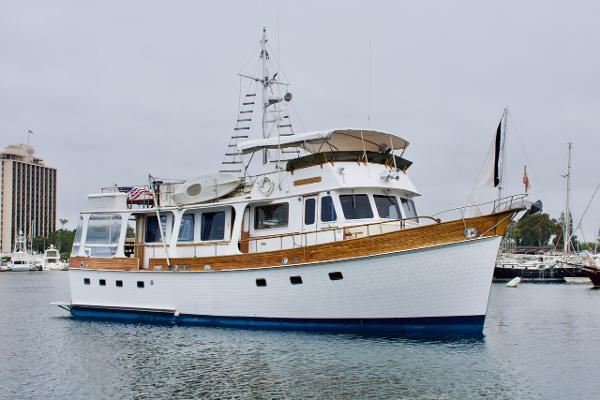 Grand Banks Classic