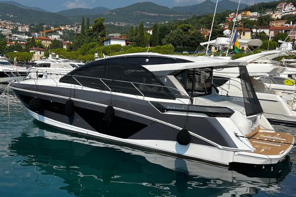 2024 Beneteau GT45