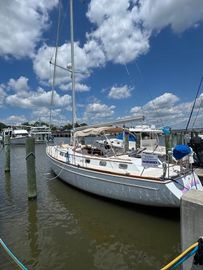 1981 Gulfstar 44