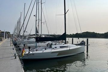 2022 J-Composites 99