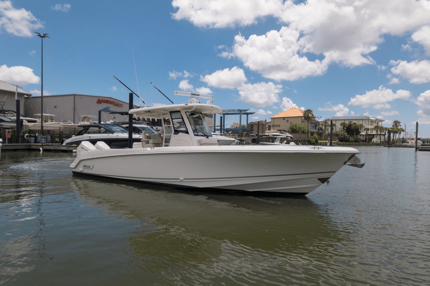 2024 Boston Whaler 330 Outrage