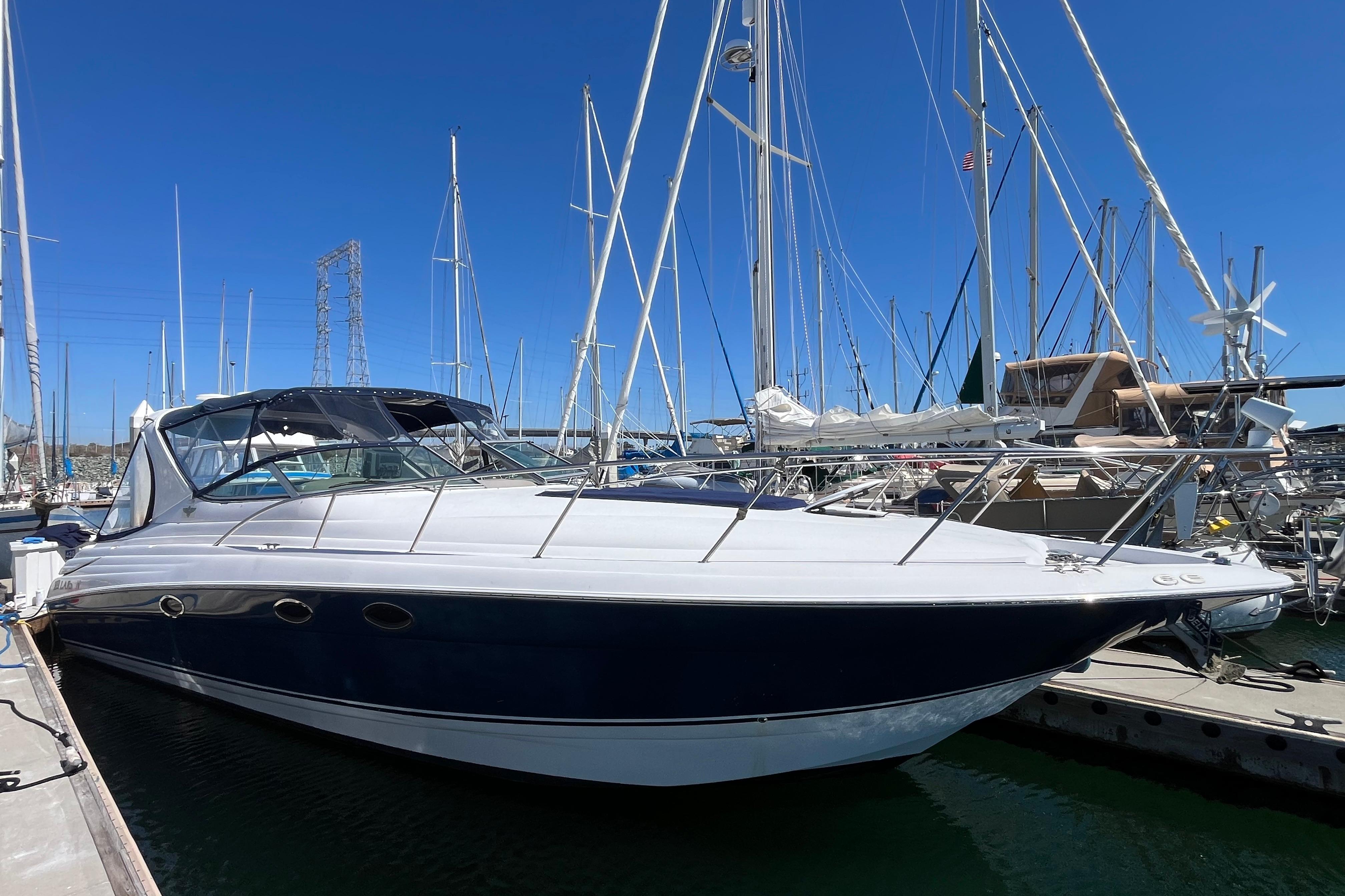 2005 Larson Cabrio 370