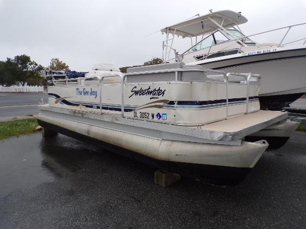 Sweetwater 200 boats for sale - boats.com