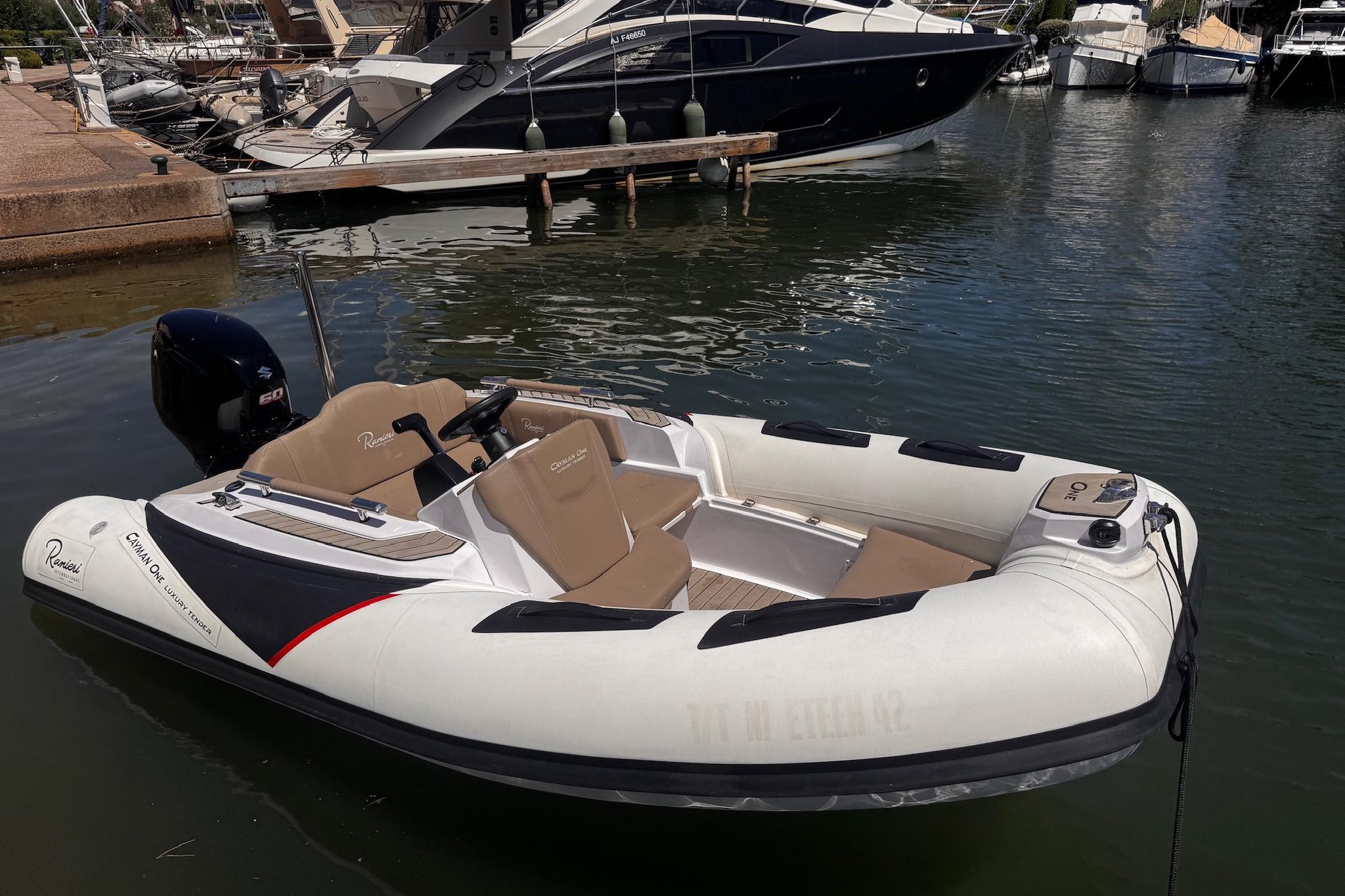 Ranieri Luxury Tender Ranieri Luxury Tender