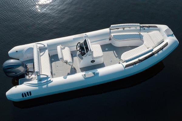 2024 Novurania Como 24