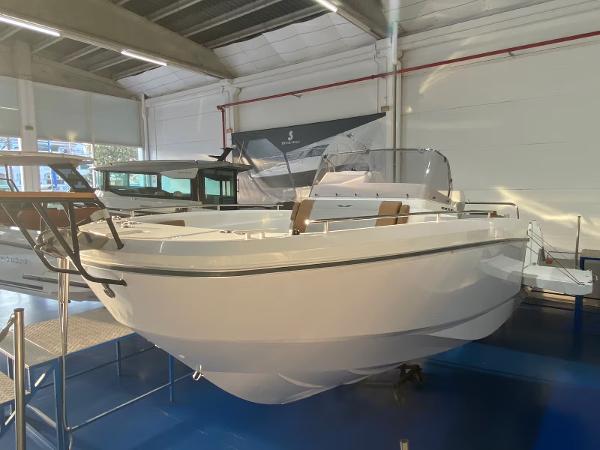 2024 Beneteau Flyer 8 SPACEdeck