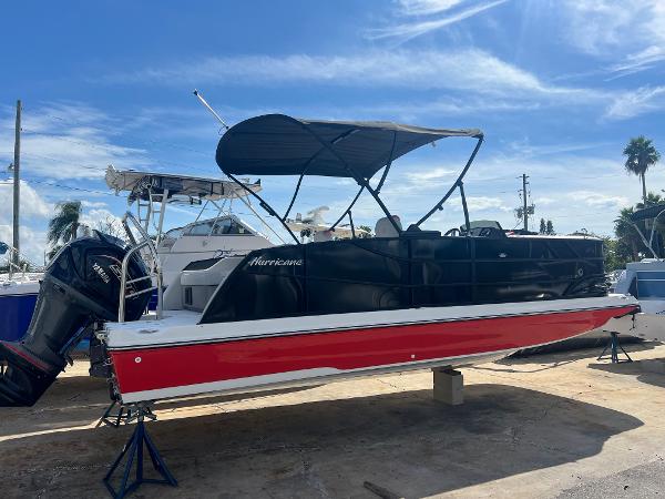 2025 Hurricane FunDeck 2360 SFL OB