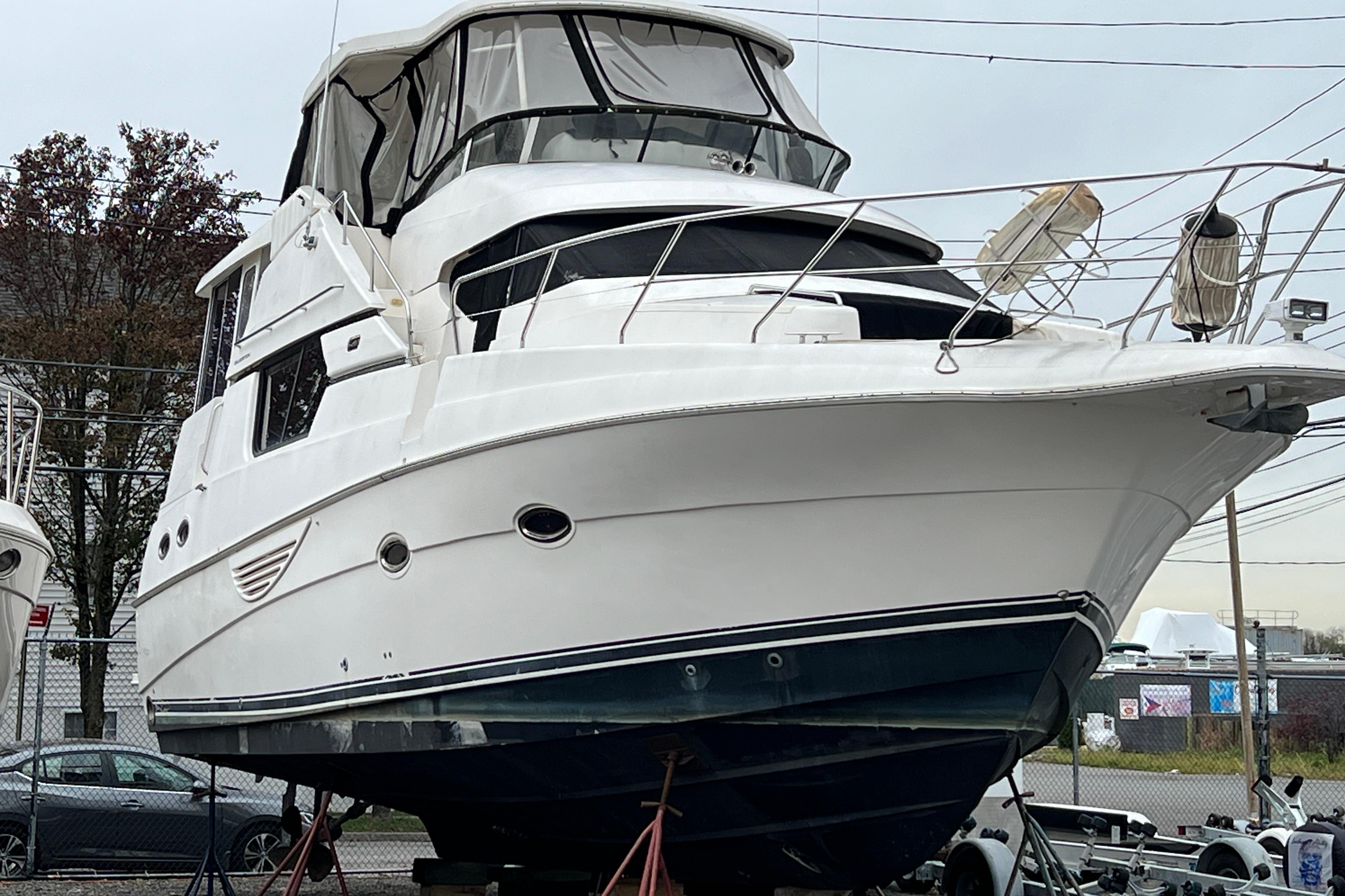 2002 Silverton 453 Motor Yacht