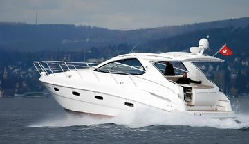 2010 Sealine SC38