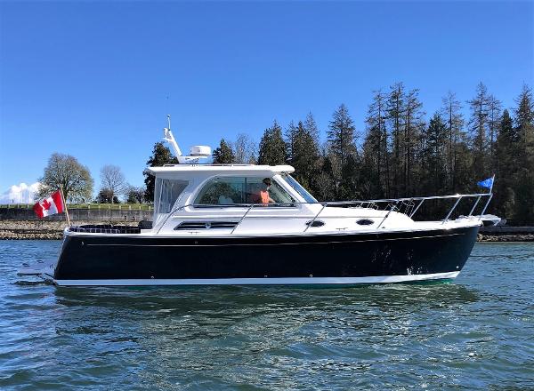 Back Cove 30