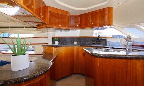 2003 Neptunus 56 Flybridge