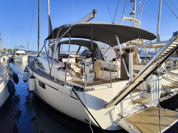 2013 Bavaria Vision 42