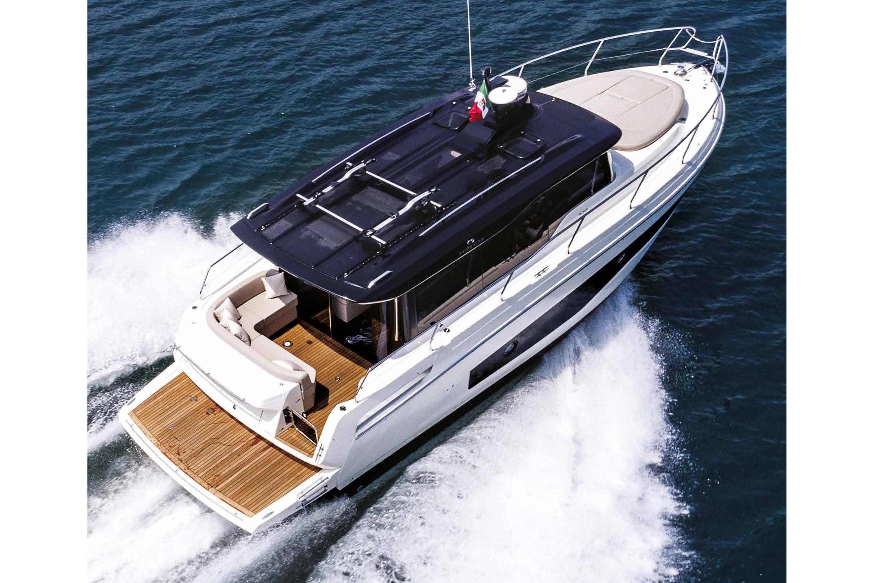 2018 Cranchi T36 Crossover