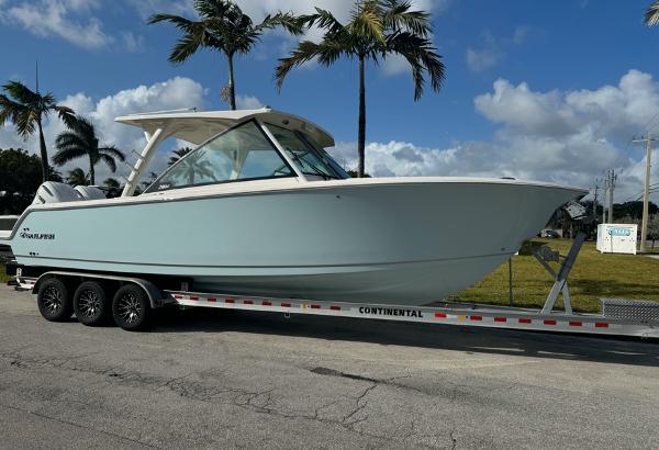 2025 Sailfish 316 DC