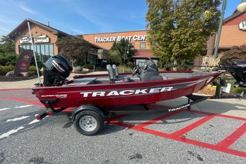 2026 Tracker Super Guide V-16 SC