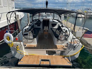 2023 Jeanneau Sun Odyssey 380