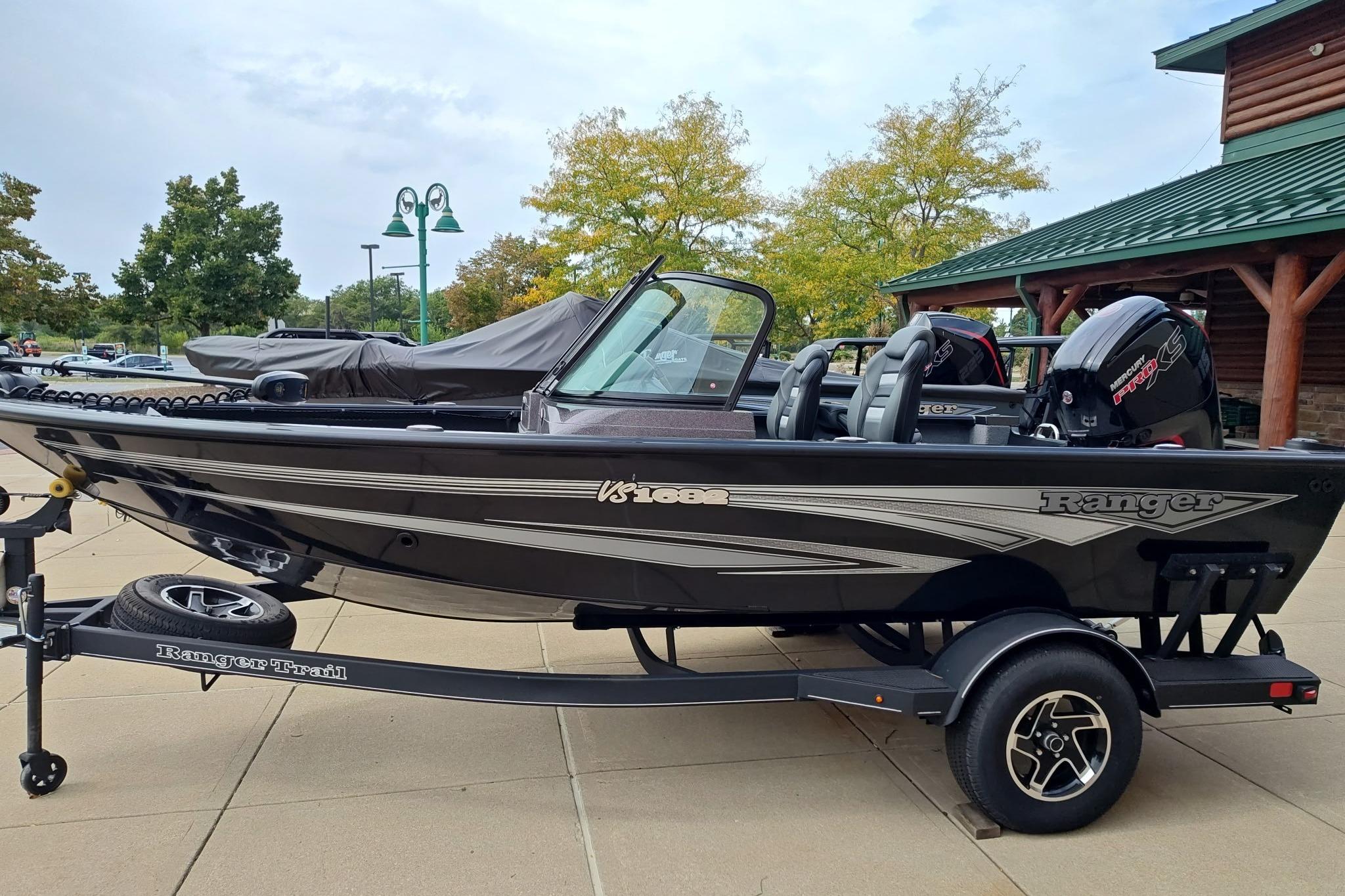 2024 Ranger VS1682SC Angler