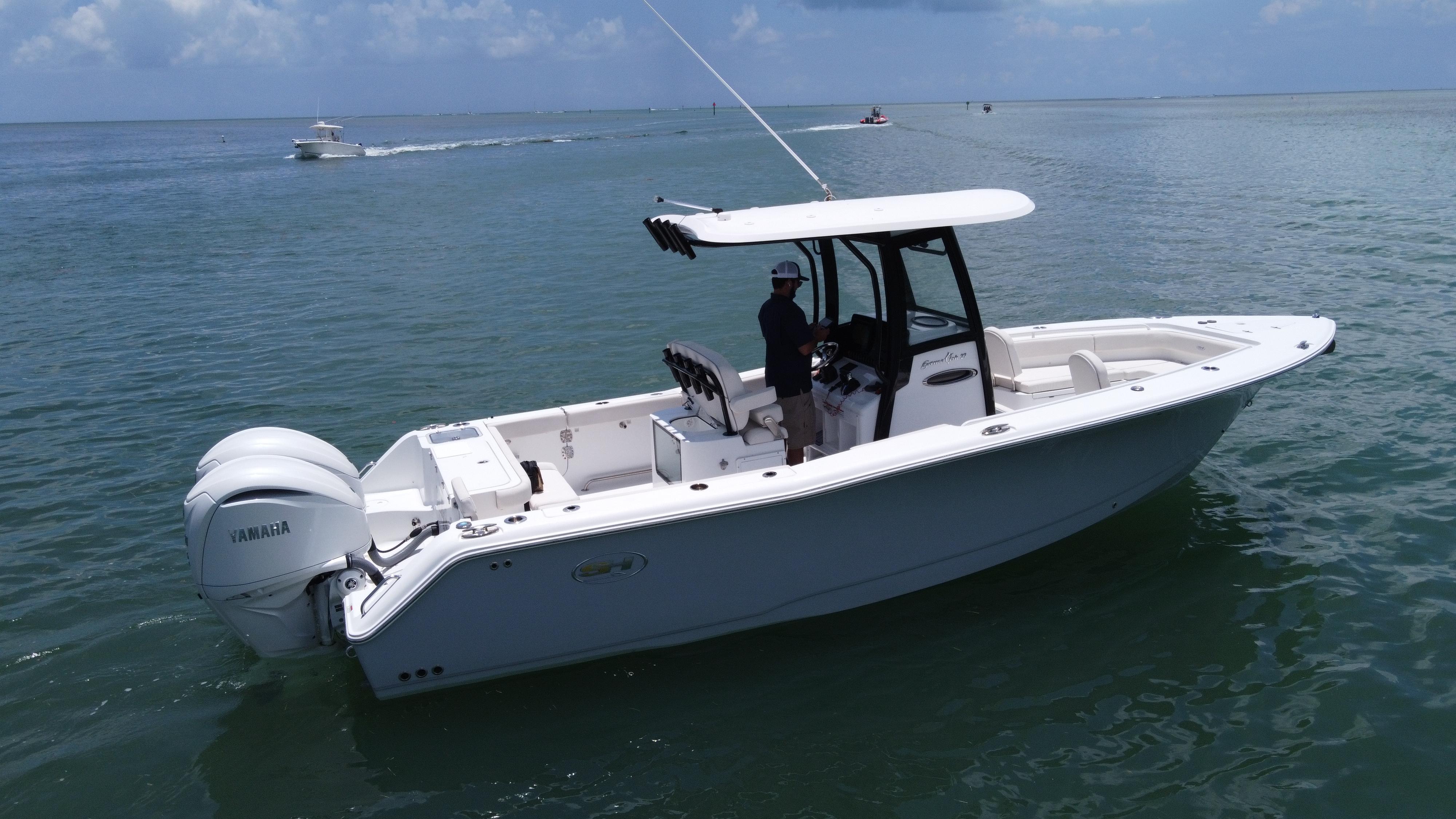 2024 Sea Hunt Gamefish 27 Forward Seating