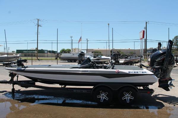 2025 Skeeter ZXR21