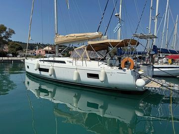 2018 Beneteau Oceanis 51.1