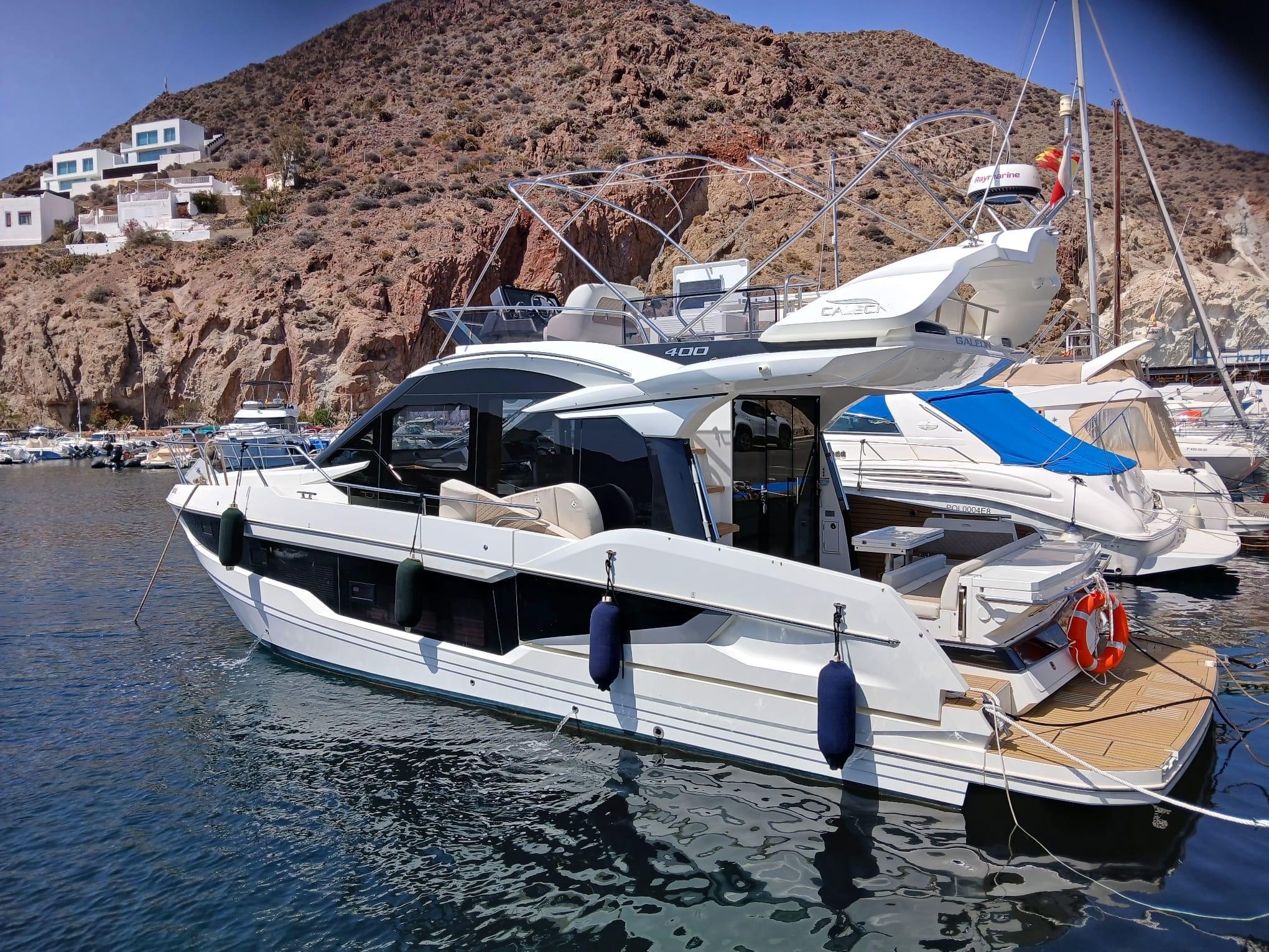 2021 Galeon 400 Fly