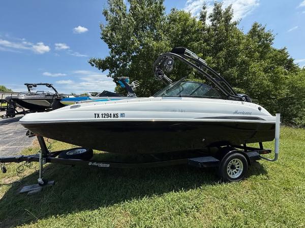 2023 Hurricane Sun Deck 187