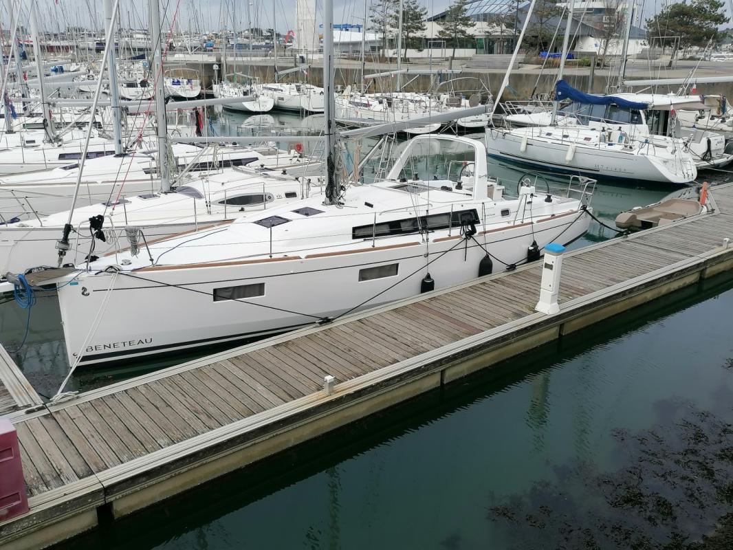 2022 Beneteau Oceanis 38.1