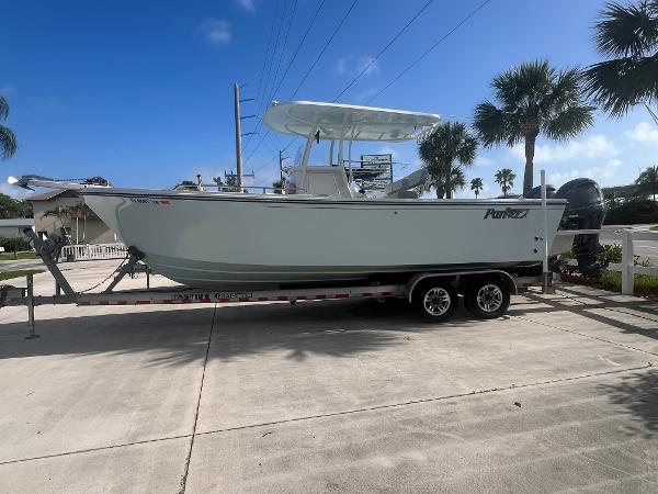 Parker 2501 Center Console Parker 25 - Center Console