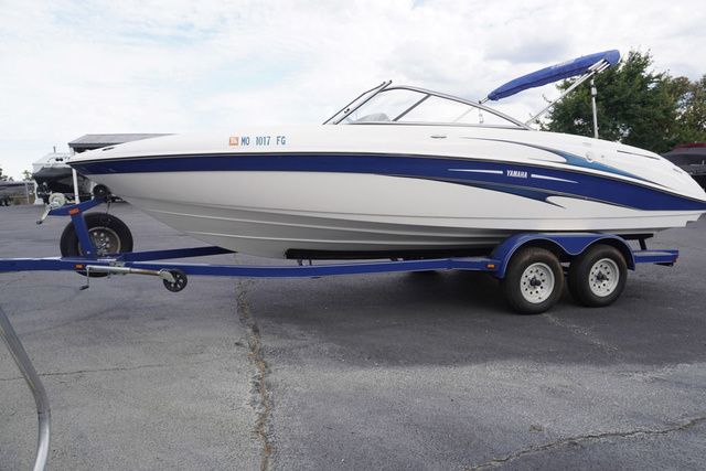 2004 Yamaha Boats SX230