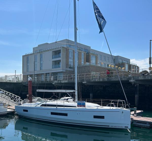 2025 Beneteau Oceanis 40.1