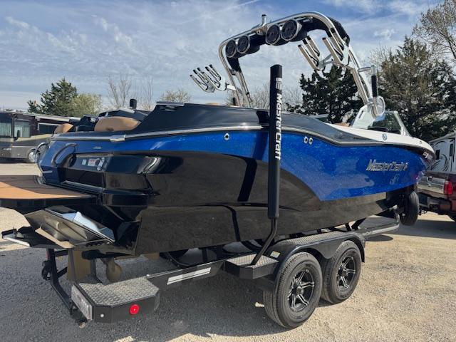 2020 MasterCraft X24