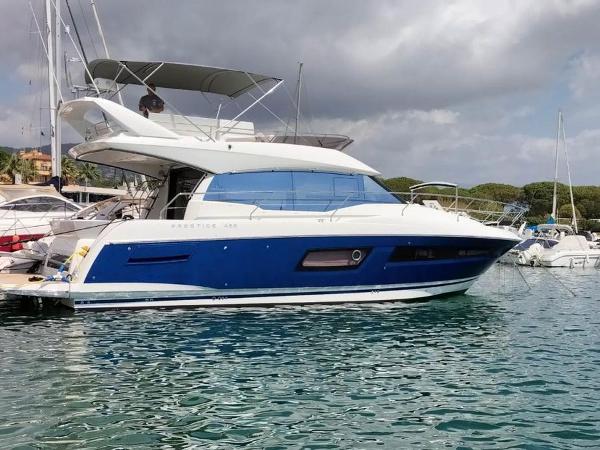 Prestige 460