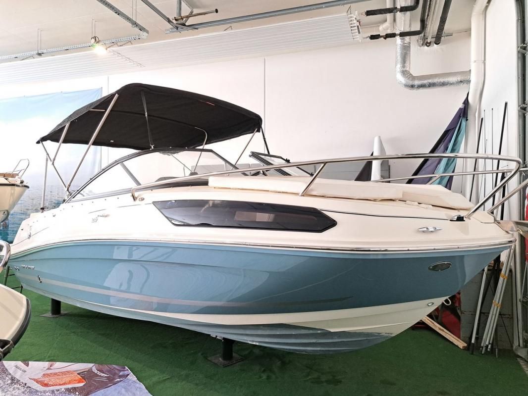 2021 Bayliner VR5 Cuddy