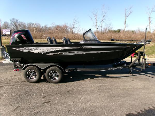 2024 Ranger VX1888 WT