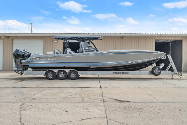 2023 Nor-Tech 390 Sport Center Console