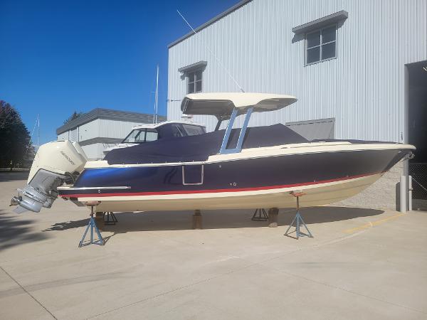 Chris-Craft Calypso 30