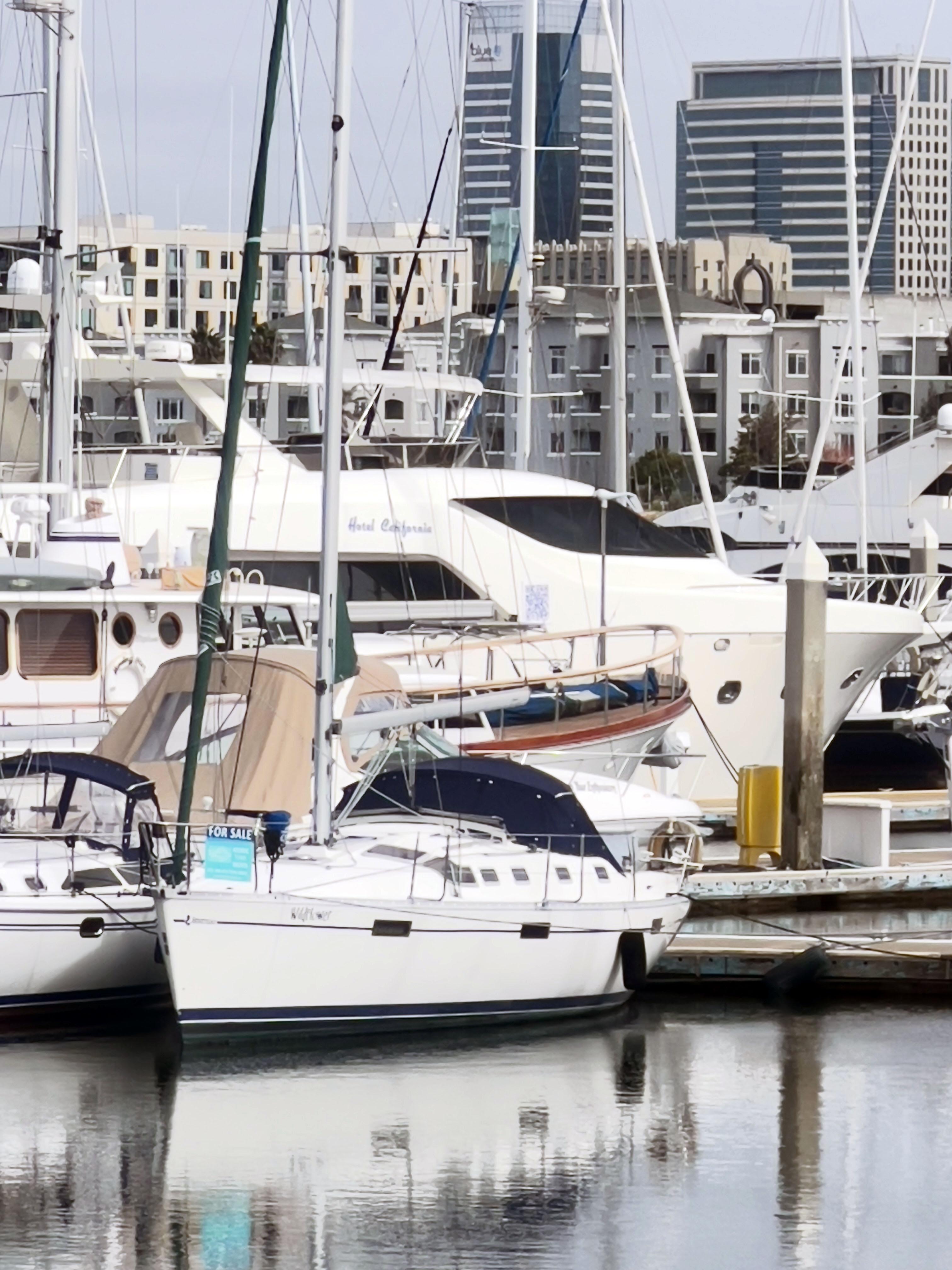 1990 Beneteau 370