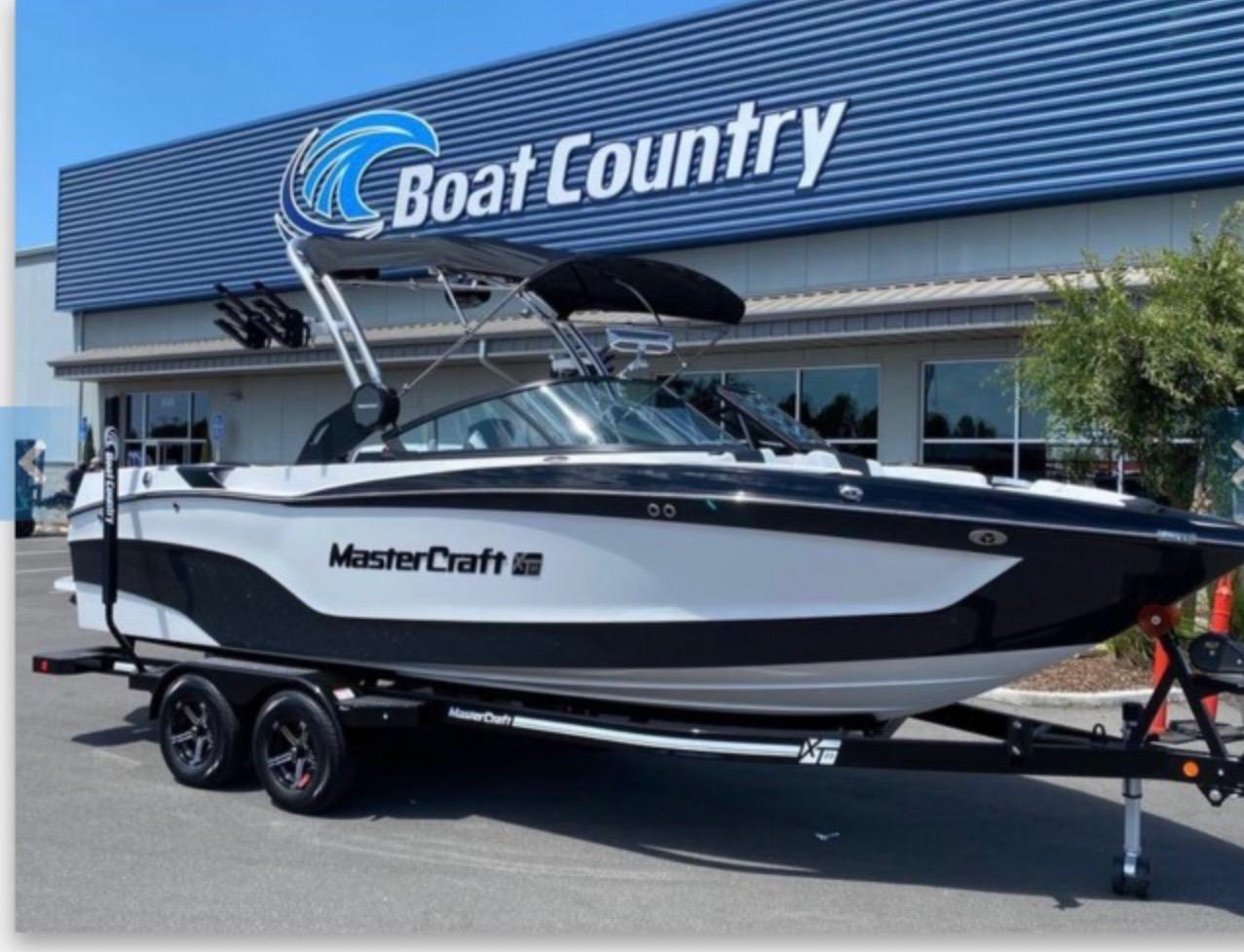 2022 MasterCraft XT23