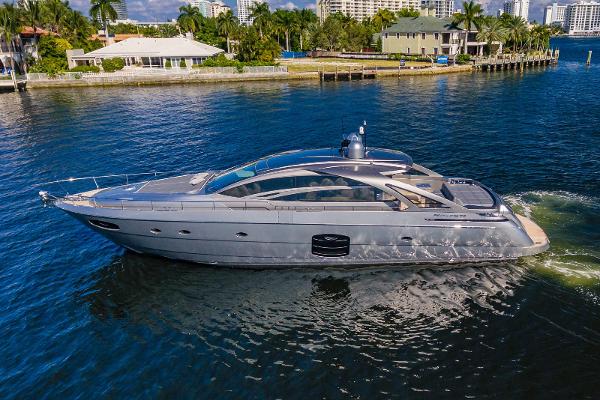 2017 Pershing 70