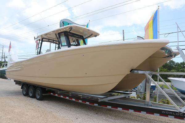 2022 World Cat 400CC-X, Tavernier Florida - boats.com