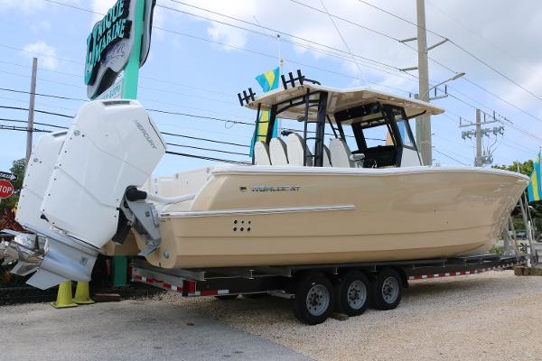 2023 World Cat 400 CC-X