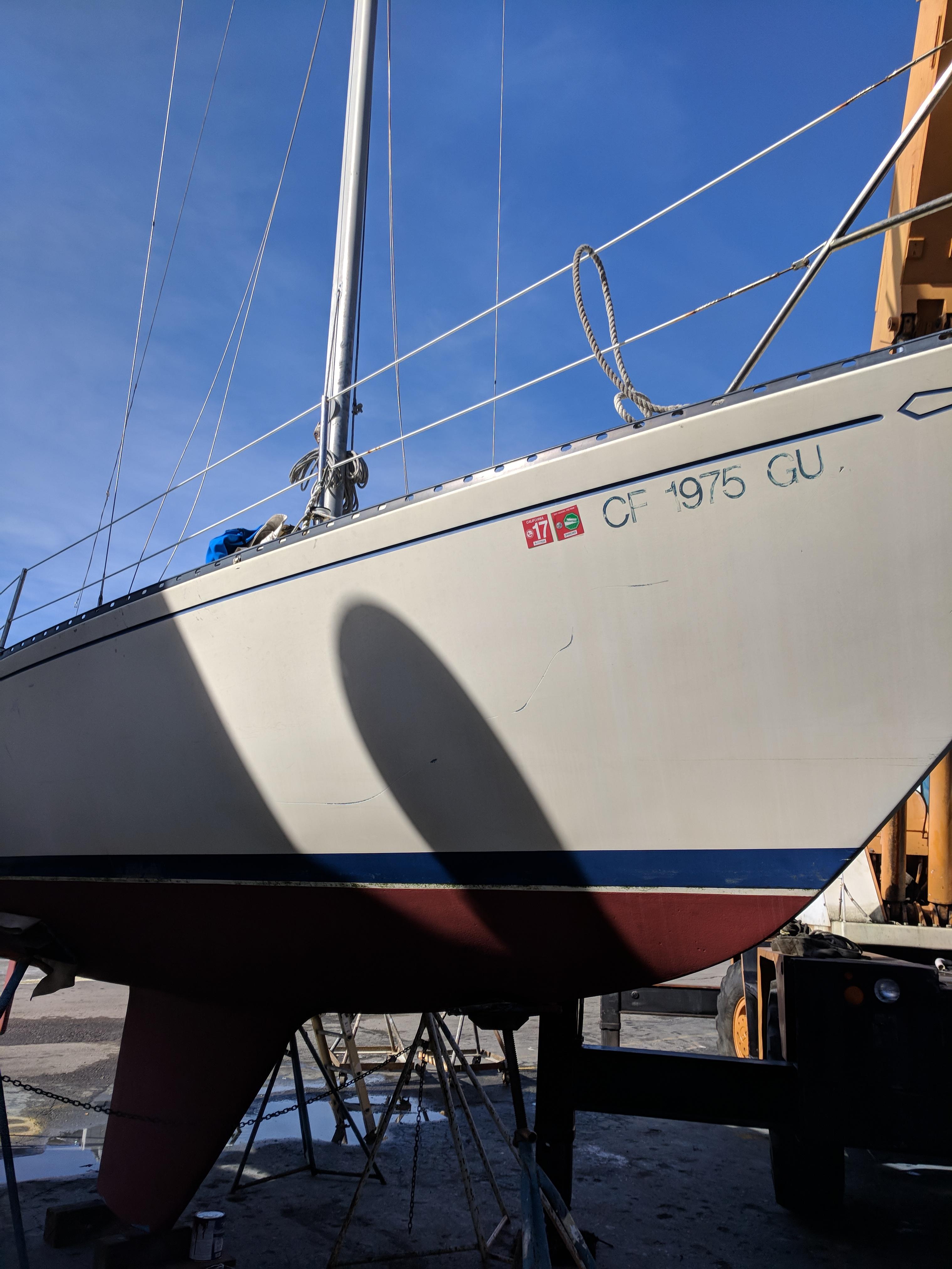 1980 Islander Bahama