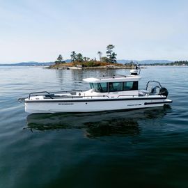 2022 Axopar 28 CABIN
