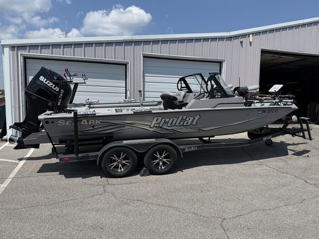 2023 SeaArk Pro Cat 200
