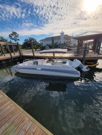 1998 Bayliner Rendevous 26