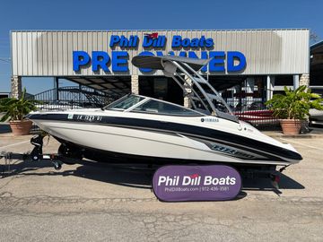 2017 Yamaha Boats AR190