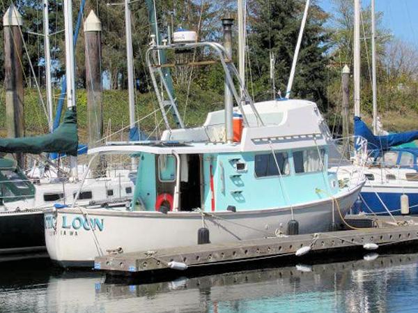 1975 Trawler Monterey Diesel Cruiser