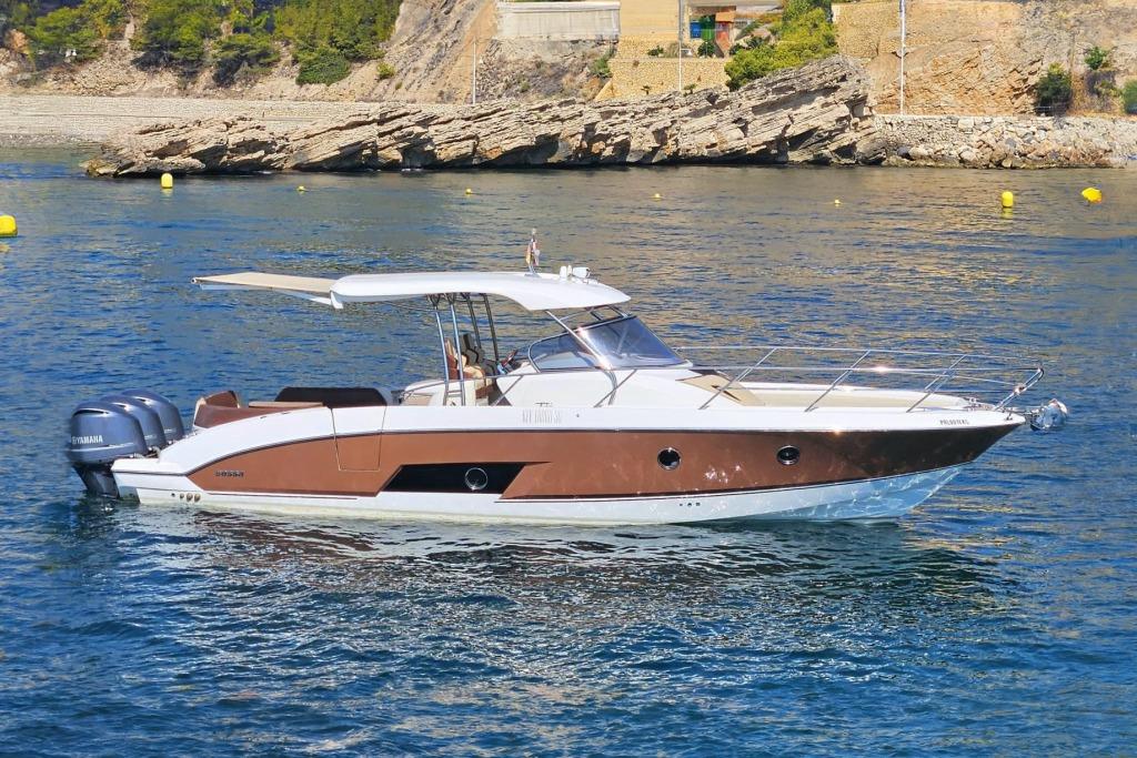 2015 Sessa Marine Key Largo 36