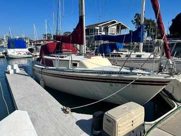 1980 Newport 30