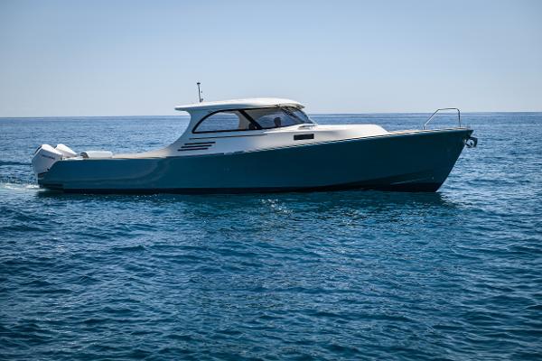 2025 Toy 39 outboard